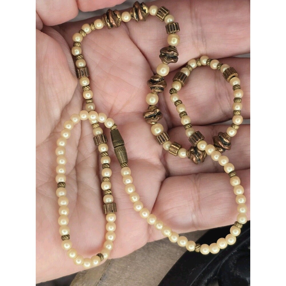 Vintage Faux Pearl Necklace Gold Tone Beaded Warm Neutral Classic Elegant #470